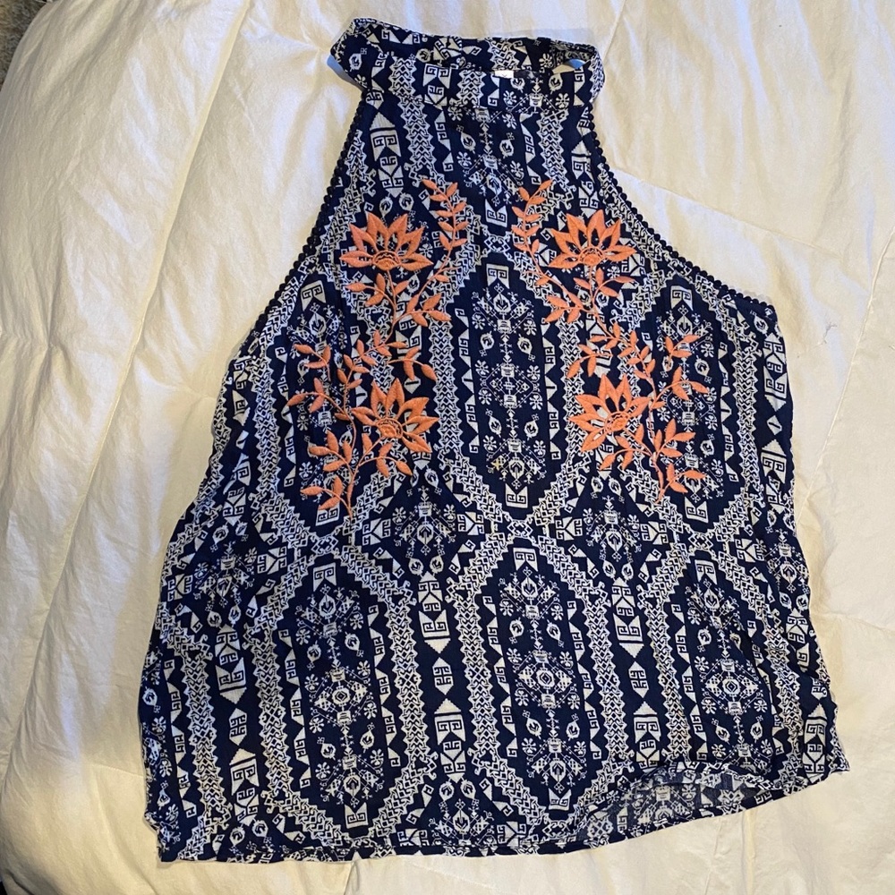 Embroidered high neck tank